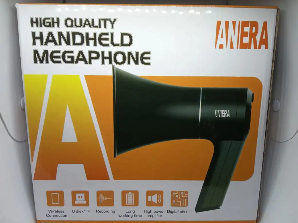 Megafono Recargable con Bluetooth